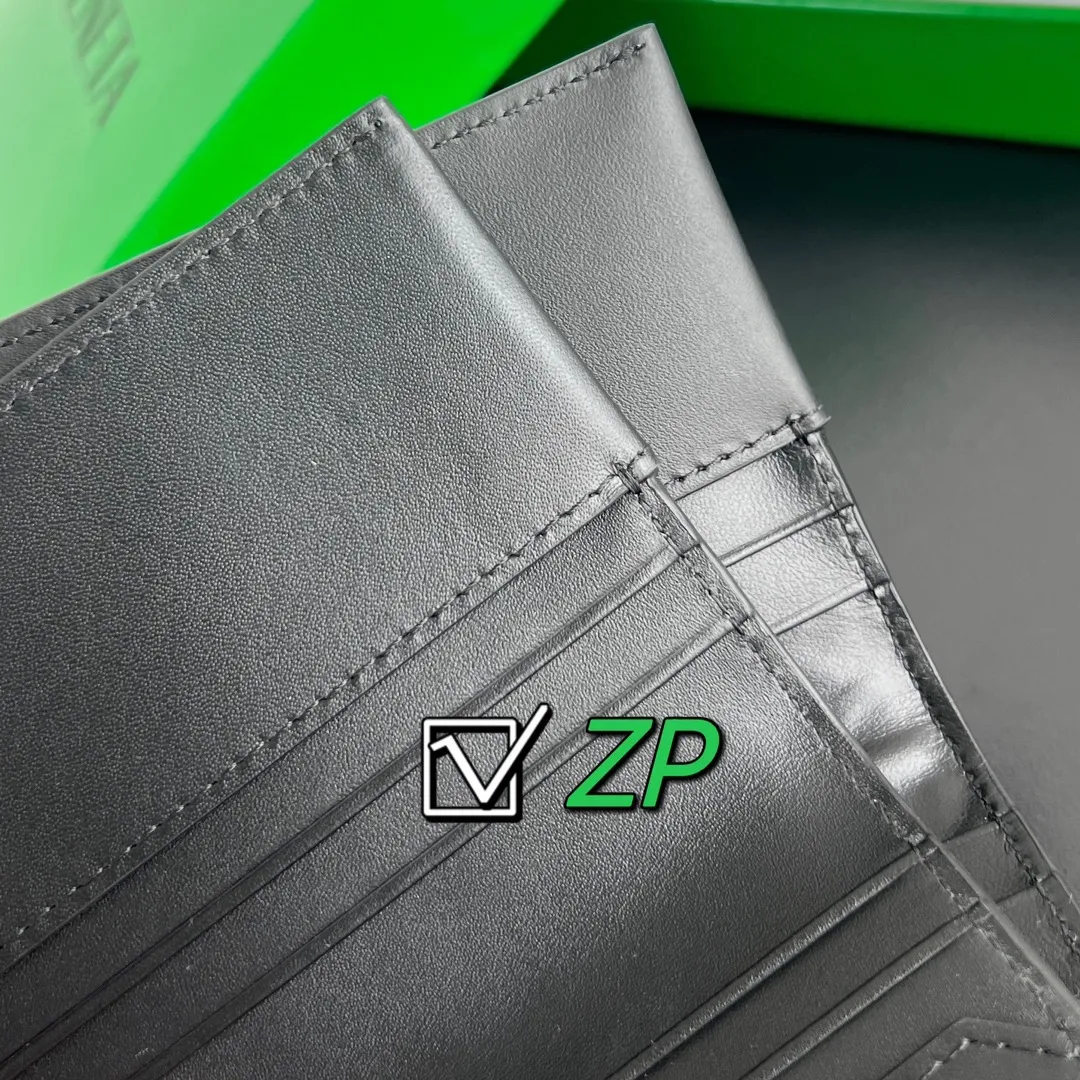 Original 🆚Big product, every detail is accurately positioned,